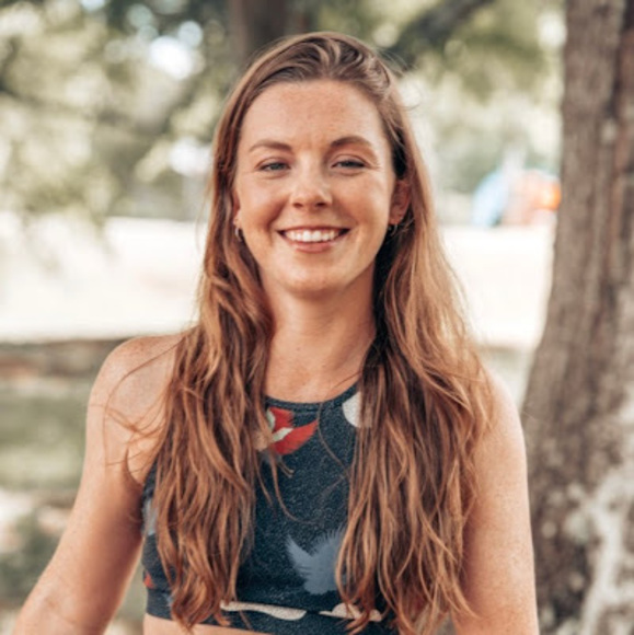 Meet your Posher, Elise - Picture 1 of 1